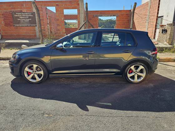 VOLKSWAGEN GOLF 2.0 TSI GTI 16V TURBO GASOLINA 4P AUTOMÁTICO VOLKSWAGEN GOLF 2.0 TSI GTI 16V TURBO GASOLINA 4P AUTOMÁTICO